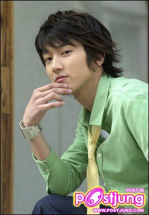 CHOI SIOWN _เจ้าชายเห่ง_ SUJU^_^