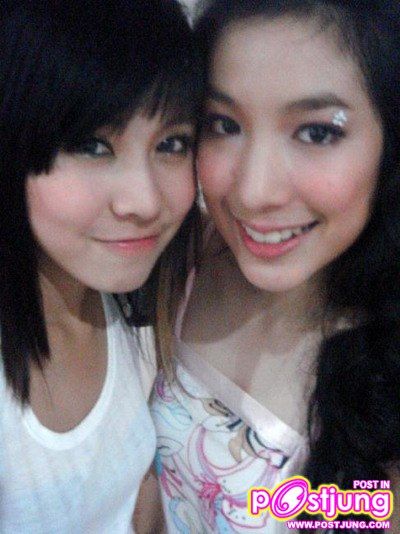 สาวสตอร์เบอรี่ชีสเค้ก