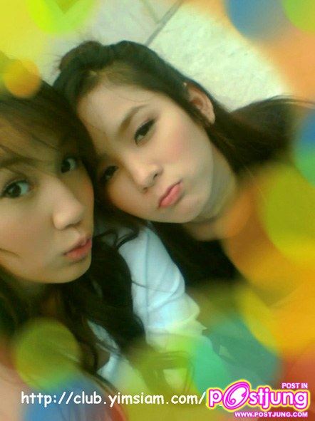 สาวสตอร์เบอรี่ชีสเค้ก