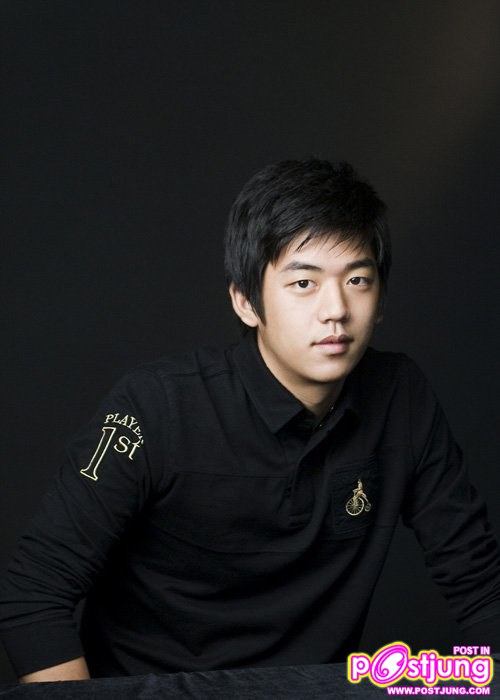 หล่อน่ารักจริงเลยฮ่า