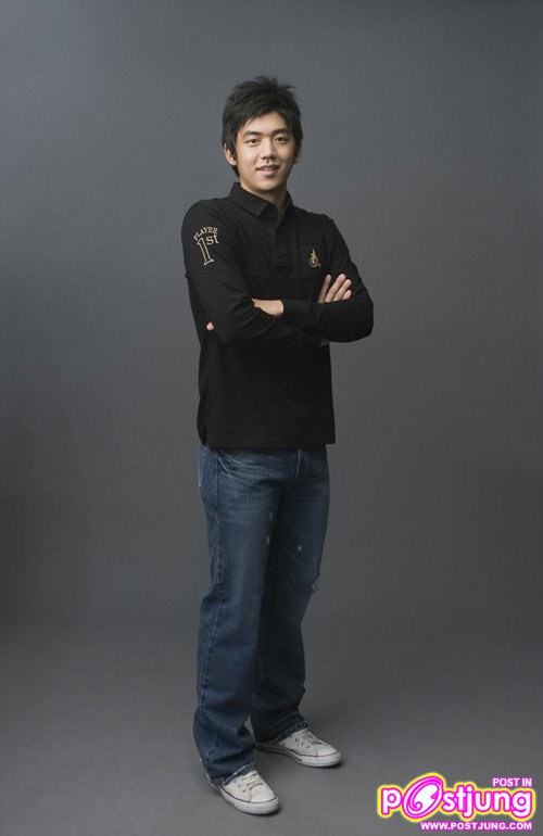 หล่อน่ารักจริงเลยฮ่า