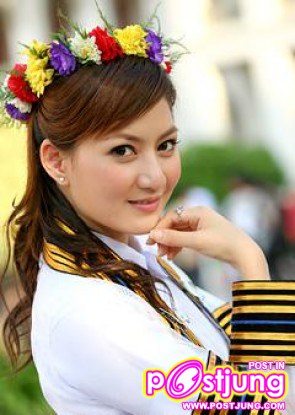 ทรงผมรับปริญญา สวยๆ ของเหล่า ดารา