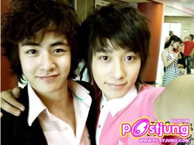 Nichkhun Horvejkul กับ Hwang Chansung