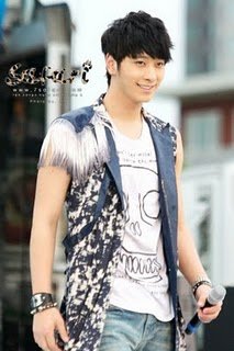 Nichkhun Horvejkul กับ Hwang Chansung