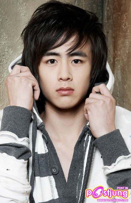 Nichkhun Horvejkul กับ Hwang Chansung