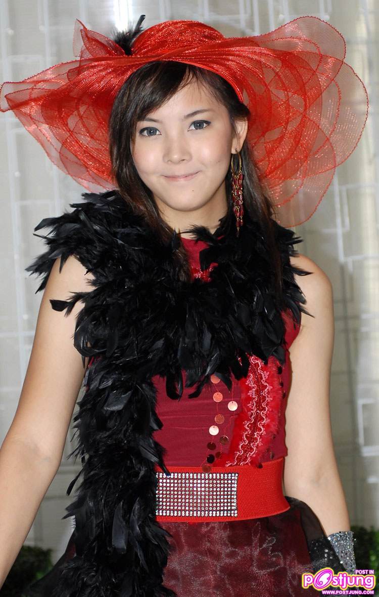 มิค Miss Tiffany's Universe 2010