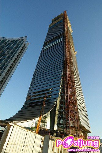 6 International Commerce Center