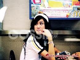 เอ็มมี่ เดอะกิ๊ก