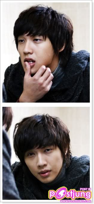 Ji Hyun Woo
