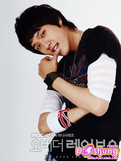 Ji Hyun Woo
