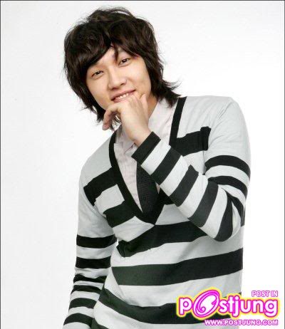 Ji Hyun Woo