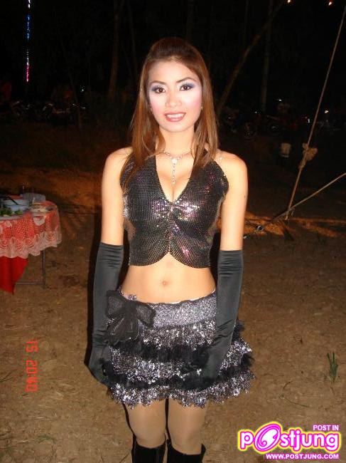 นักร้องวงวาเลนไทน์